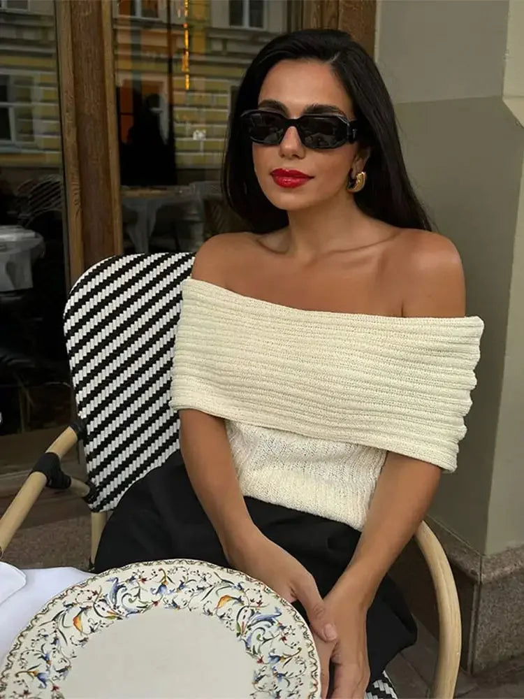 Elegant White One Shoulder Knitted Women Sexy Off Shoulder Short Sleeves Slim Sweater